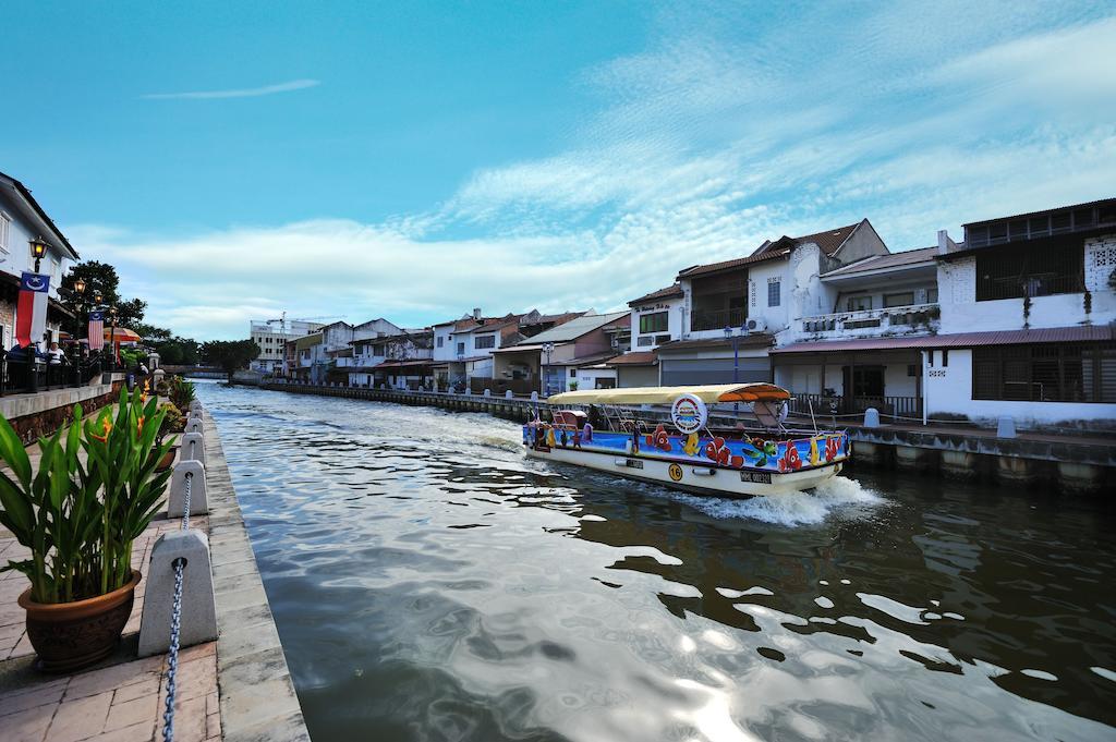 Fenix Inn Malacca Extérieur photo